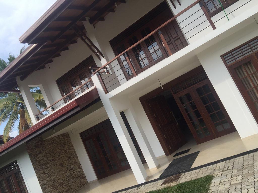 Hasara Villa One Polgasowita Экстерьер фото