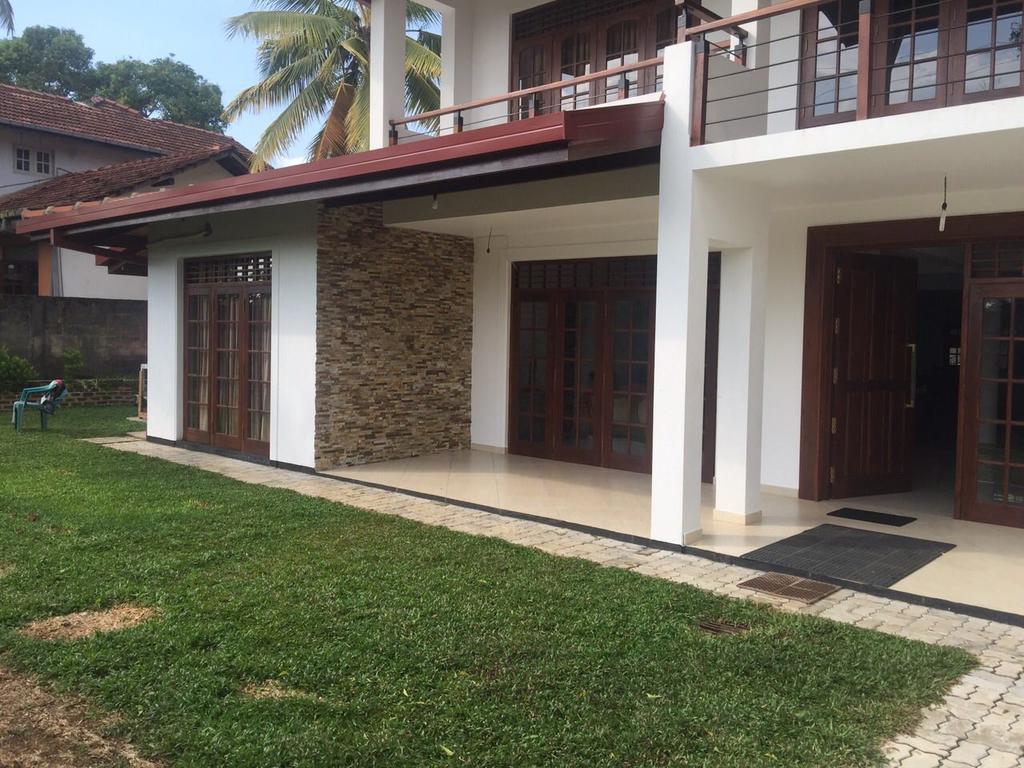 Hasara Villa One Polgasowita Экстерьер фото